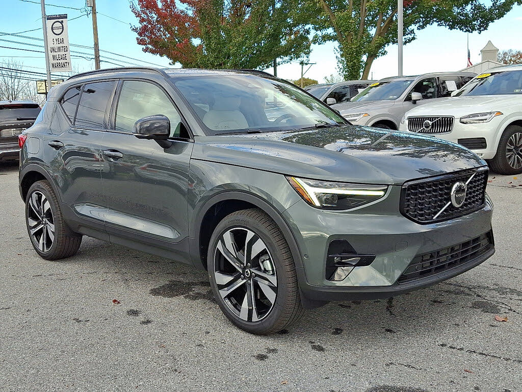2026 Volvo XC40 B5 Ultra AWD