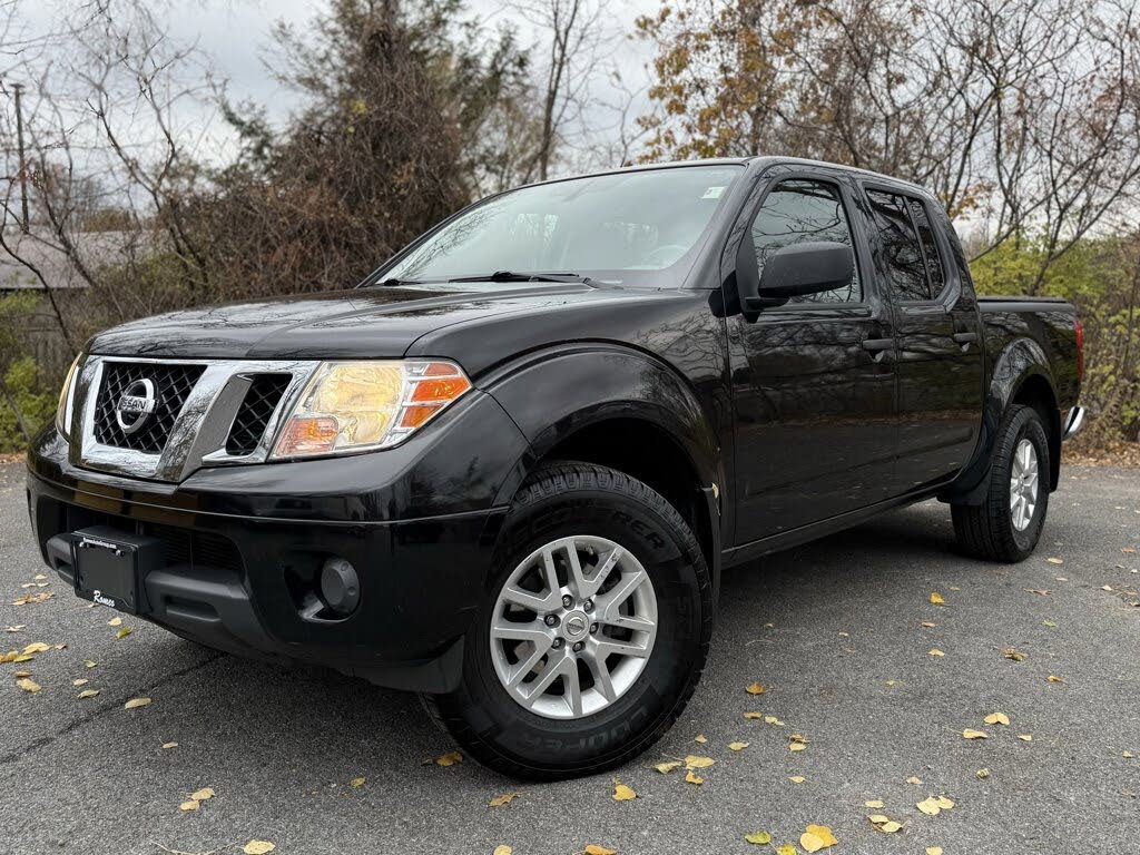 2019 Nissan Frontier SV V6 Crew Cab 4WD