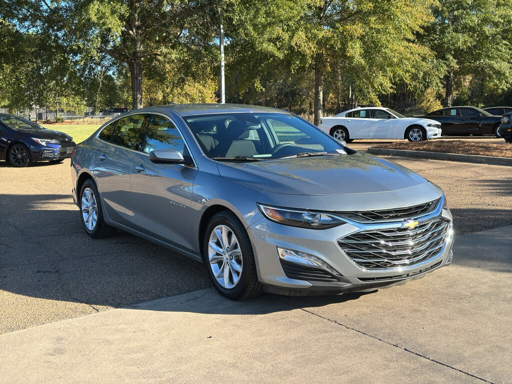 2023 Chevrolet Malibu LT with 1LT FWD