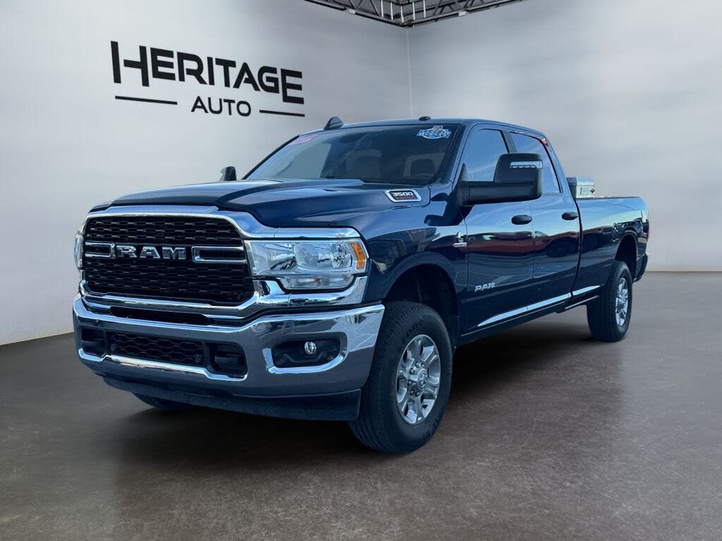 2024 RAM 3500 Big Horn Crew Cab LB 4WD