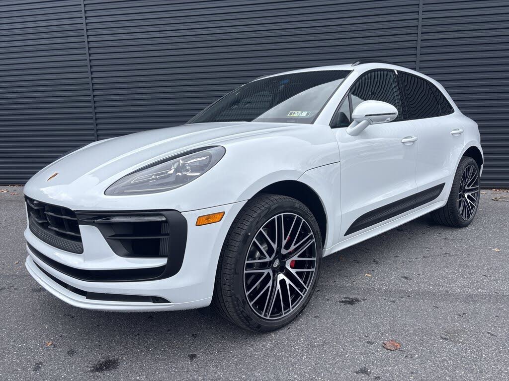 2026 Porsche Macan S AWD