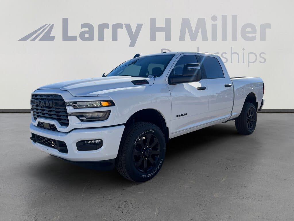 2026 RAM 2500 Big Horn Crew Cab 4WD