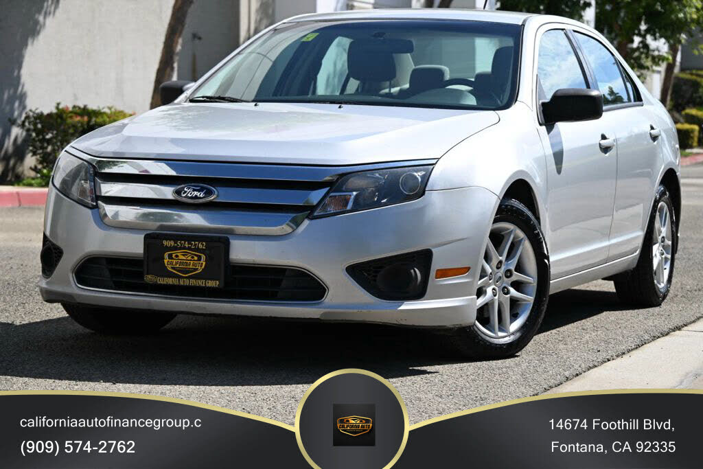 2010 Ford Fusion S