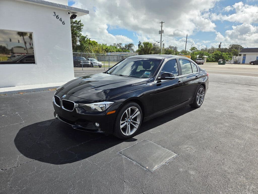 2015 BMW 3 Series 328i Sedan RWD