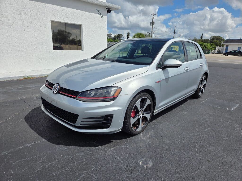 2016 Volkswagen Golf GTI 2.0T Autobahn 4-Door FWD with Performance Package