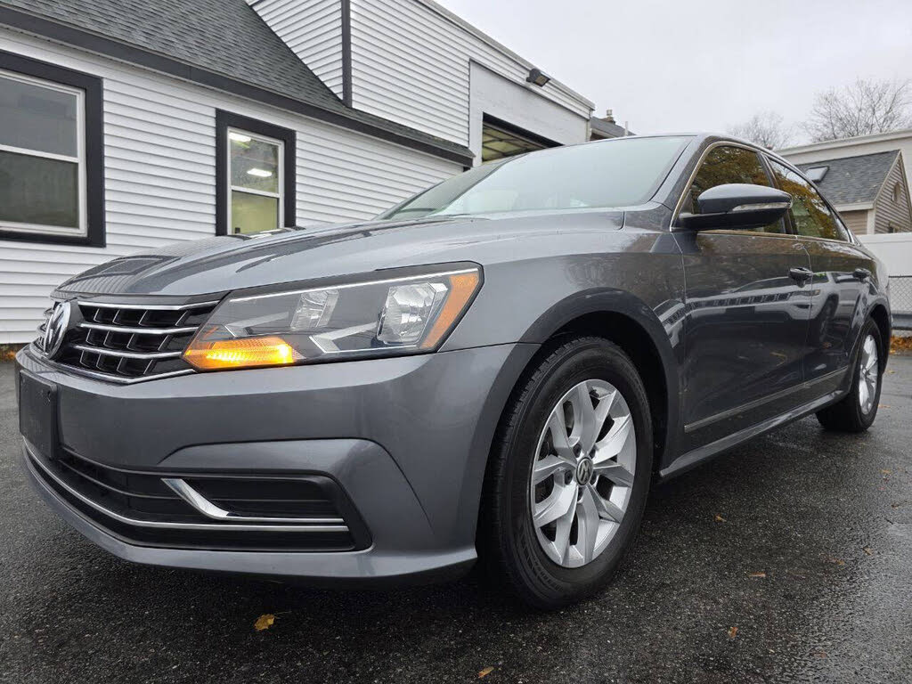 2016 Volkswagen Passat 1.8T S