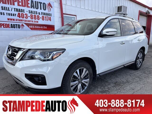 2020 Nissan Pathfinder SV Tech 4WD