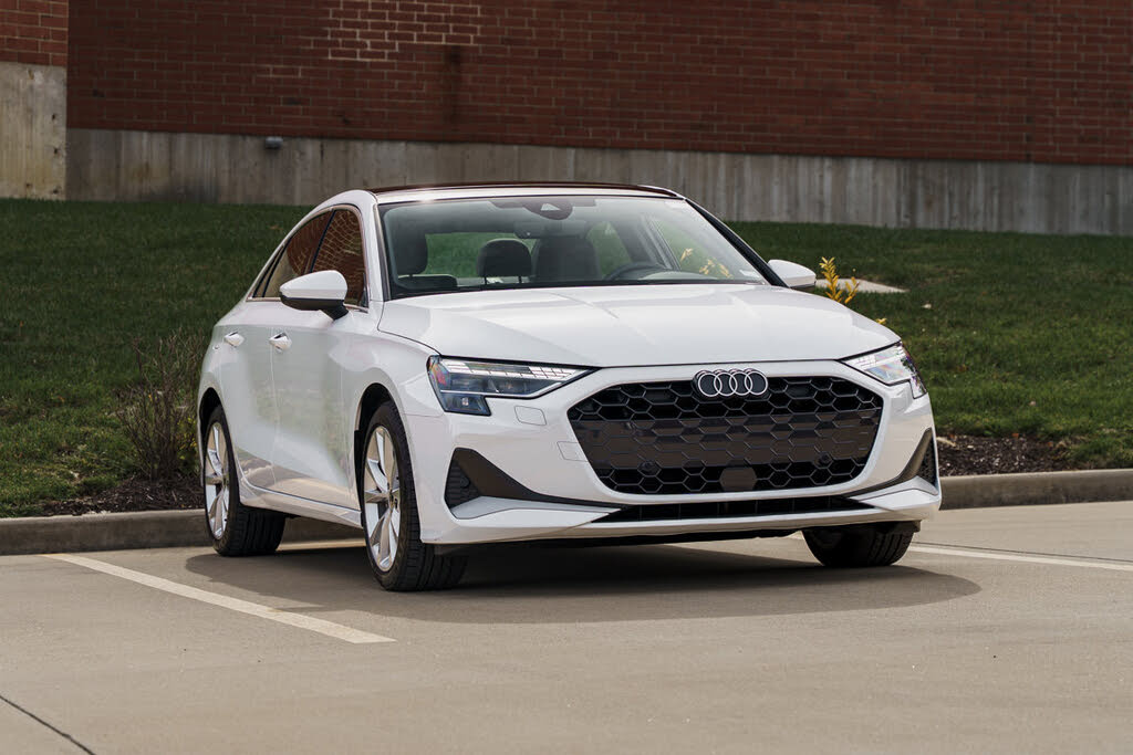 2025 Audi A3 quattro Premium 40 TFSI