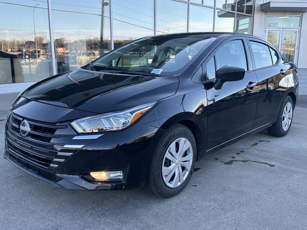 2025 Nissan Versa S FWD