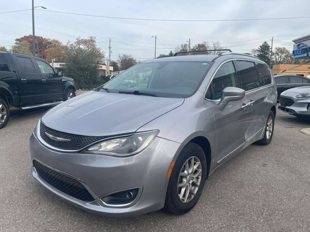 2020 Chrysler Pacifica Touring L FWD