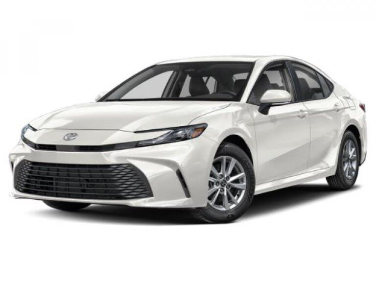2026 Toyota Camry LE FWD