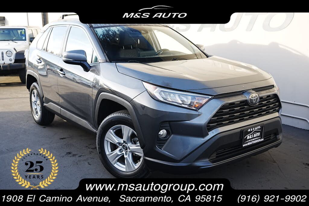 2021 Toyota RAV4 XLE FWD