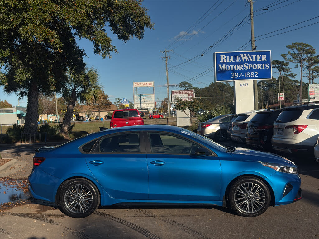 2023 Kia Forte GT-Line FWD
