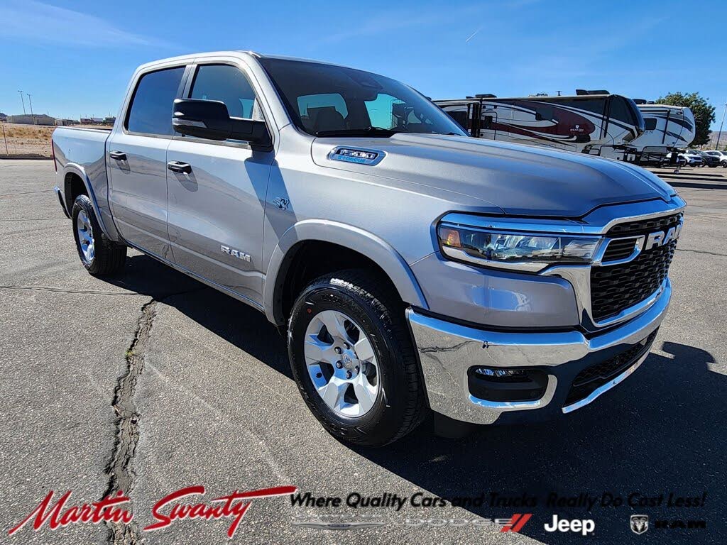 2026 RAM 1500 Big Horn Crew Cab 4WD