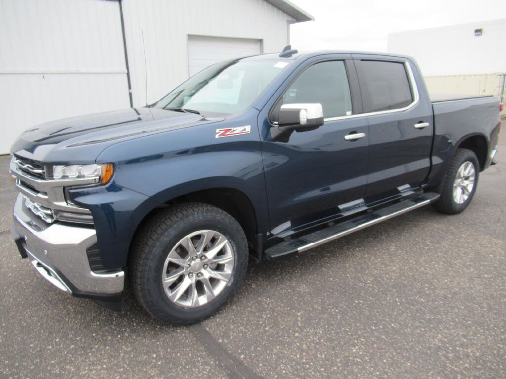 2022 Chevrolet Silverado 1500 LTZ Crew Cab 4WD