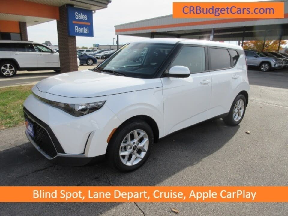 2024 Kia Soul LX FWD