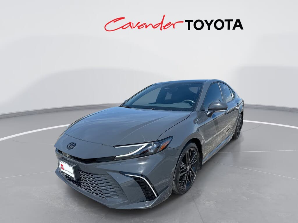 2025 Toyota Camry XSE FWD