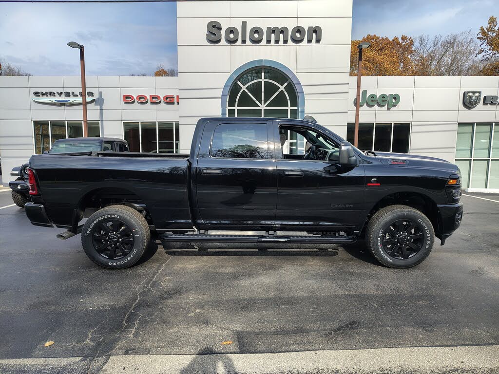 2026 RAM 2500 Big Horn Crew Cab 4WD