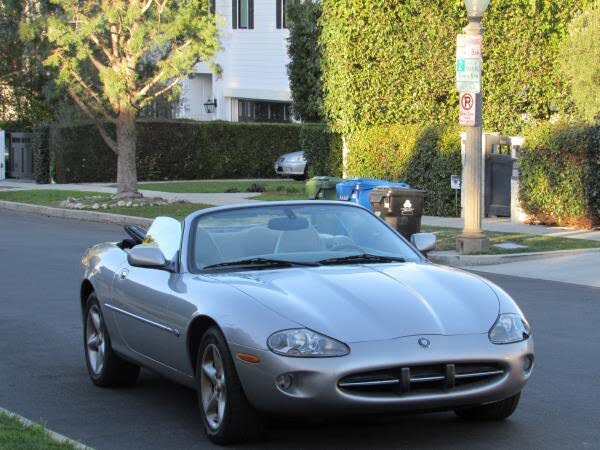 2000 Jaguar XK-Series XK8 Convertible RWD