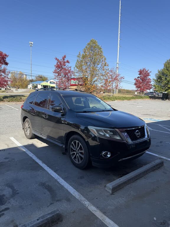 2016 Nissan Pathfinder S