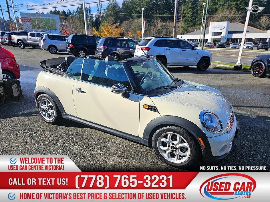 2013 MINI Cooper Convertible FWD