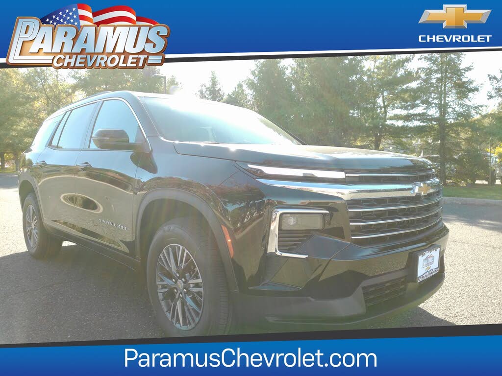 2026 Chevrolet Traverse LT FWD