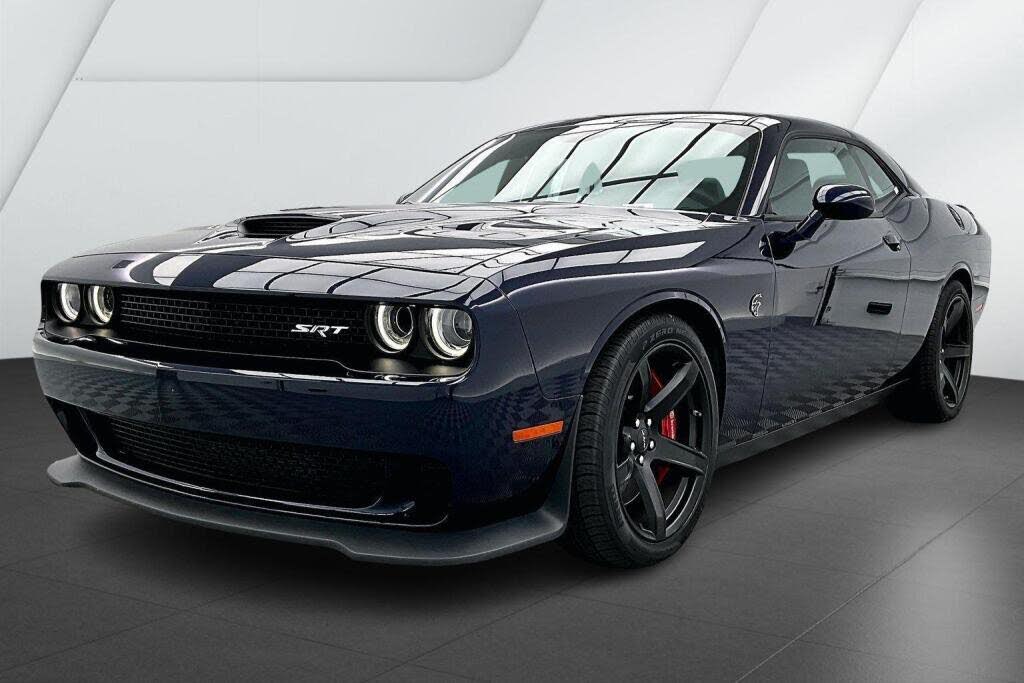 2017 Dodge Challenger SRT Hellcat RWD