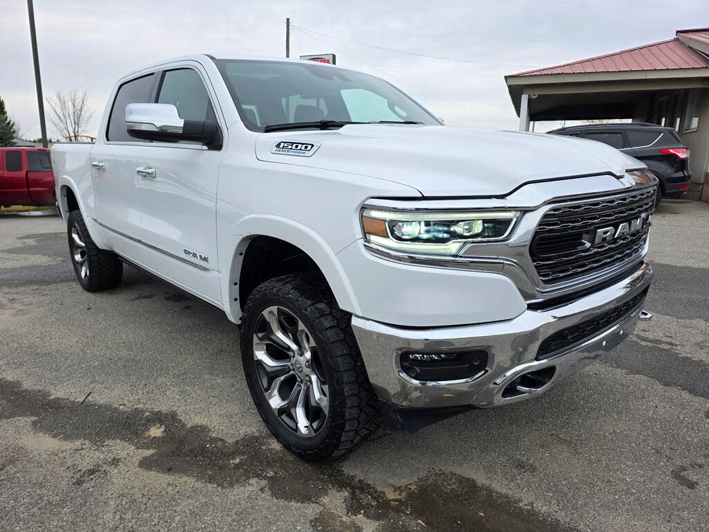 RAM 1500 Limited Crew Cab 4WD 2022