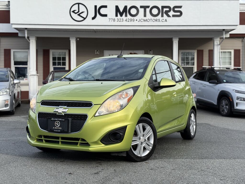 Chevrolet Spark 1LT FWD 2013