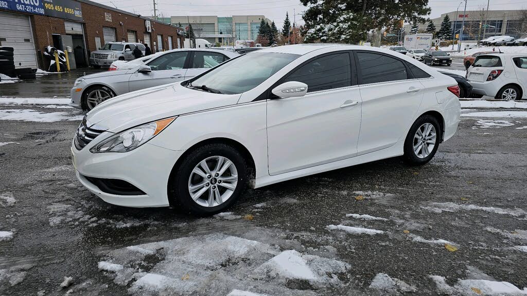 2014 Hyundai Sonata GL FWD