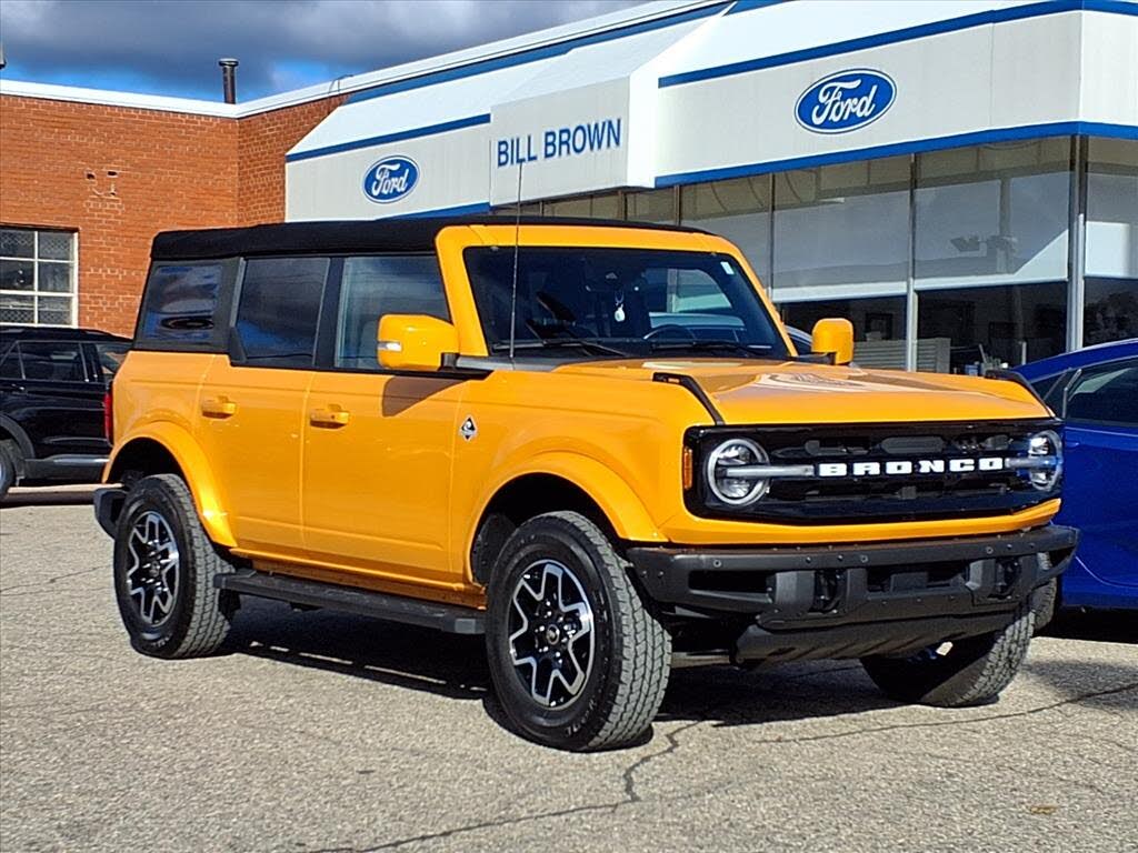 2022 Ford Bronco Outer Banks Advanced 4-Door 4WD