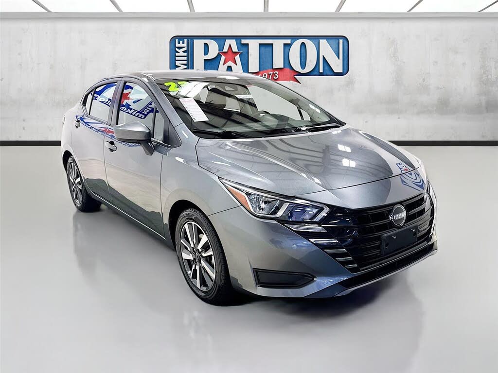 2023 Nissan Versa SV FWD