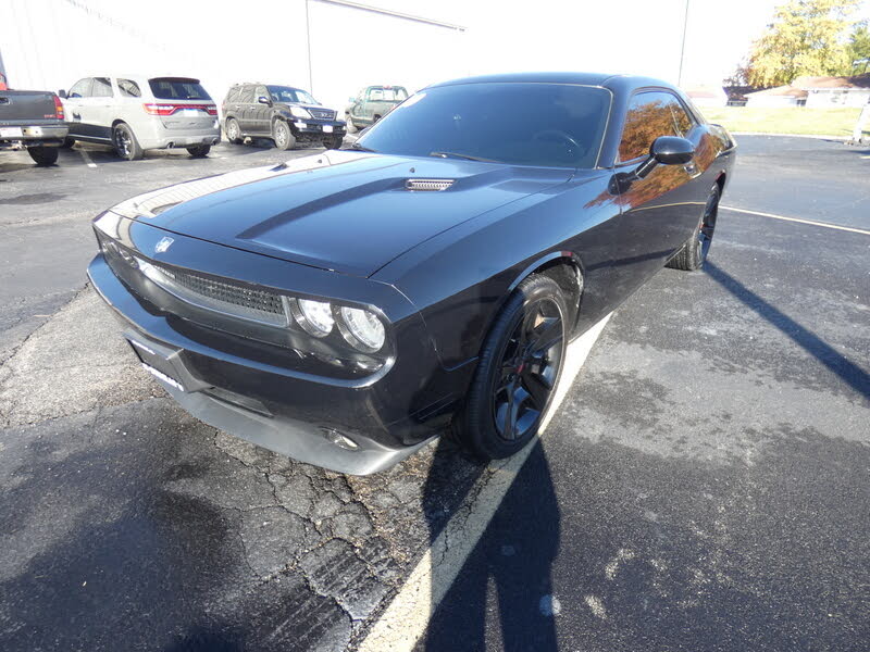 2010 Dodge Challenger SE RWD