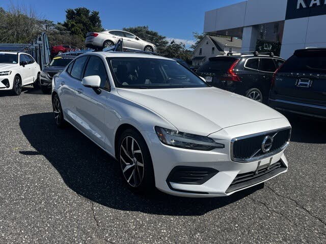 2019 Volvo S60 T6 Momentum AWD