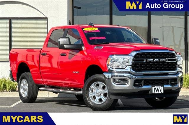 2024 RAM 2500 Big Horn Crew Cab 4WD