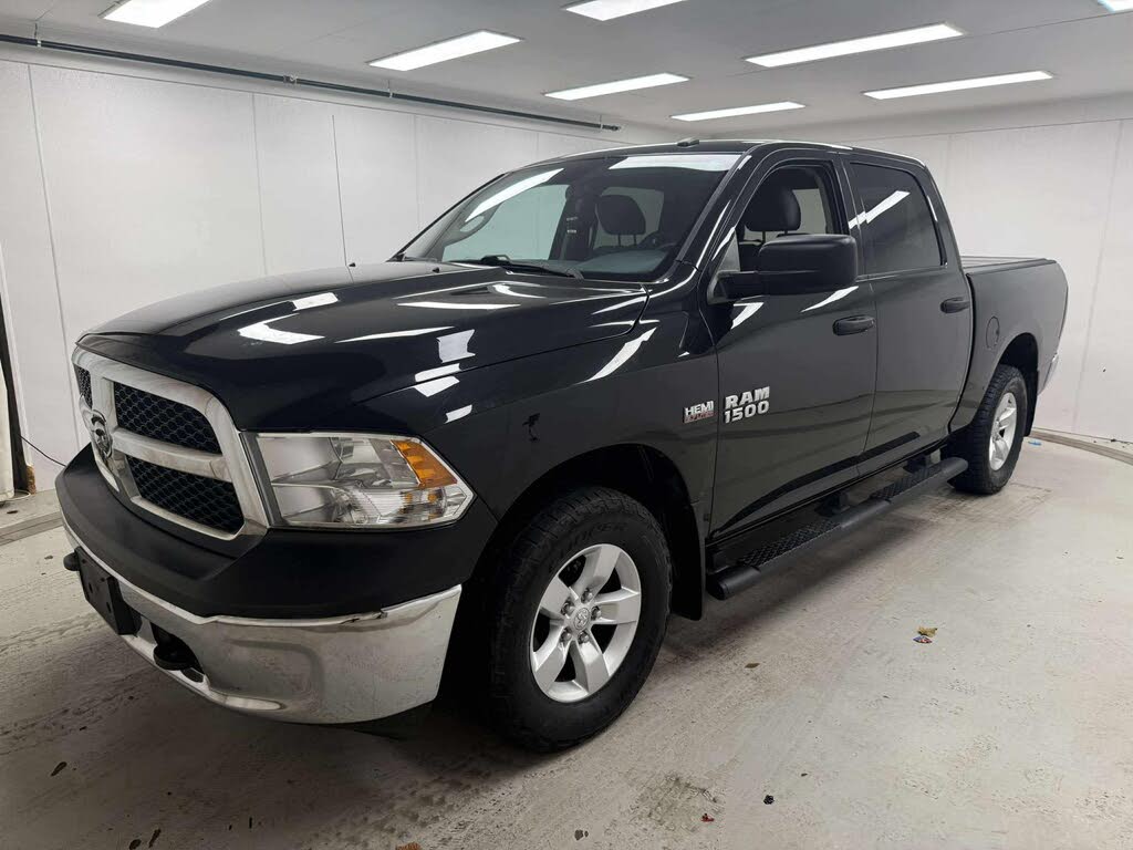 2017 RAM 1500 SXT Crew Cab 4WD