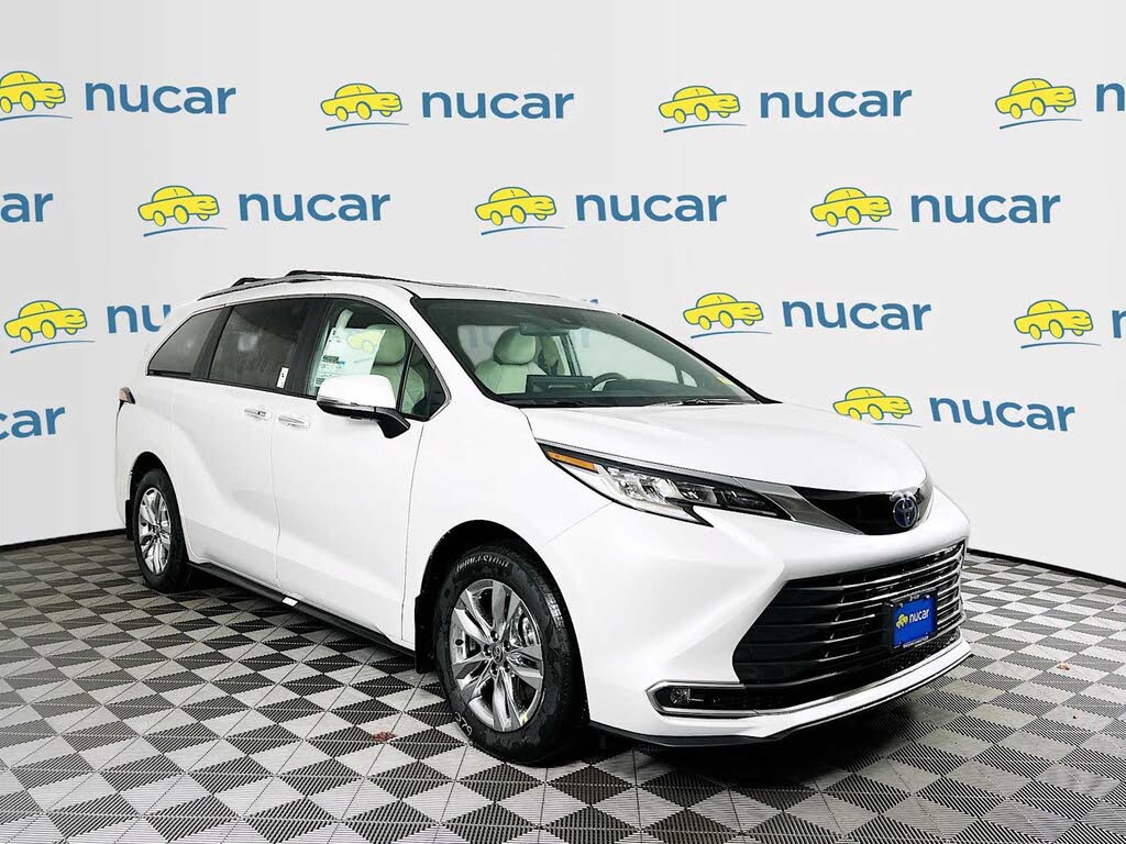 2025 Toyota Sienna Limited 7-Passenger AWD