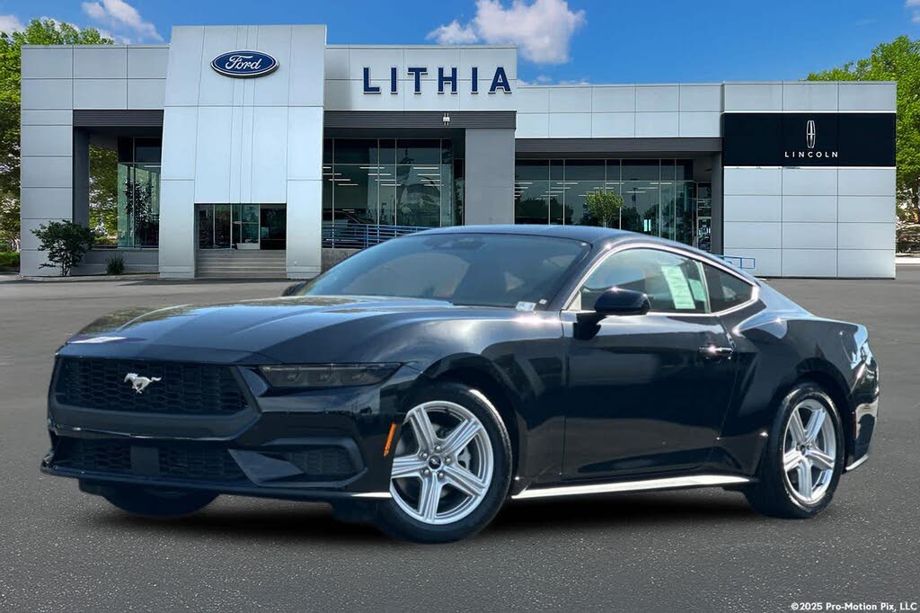 2026 Ford Mustang EcoBoost Fastback RWD