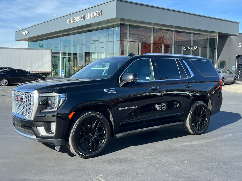 2022 GMC Yukon Denali 4WD