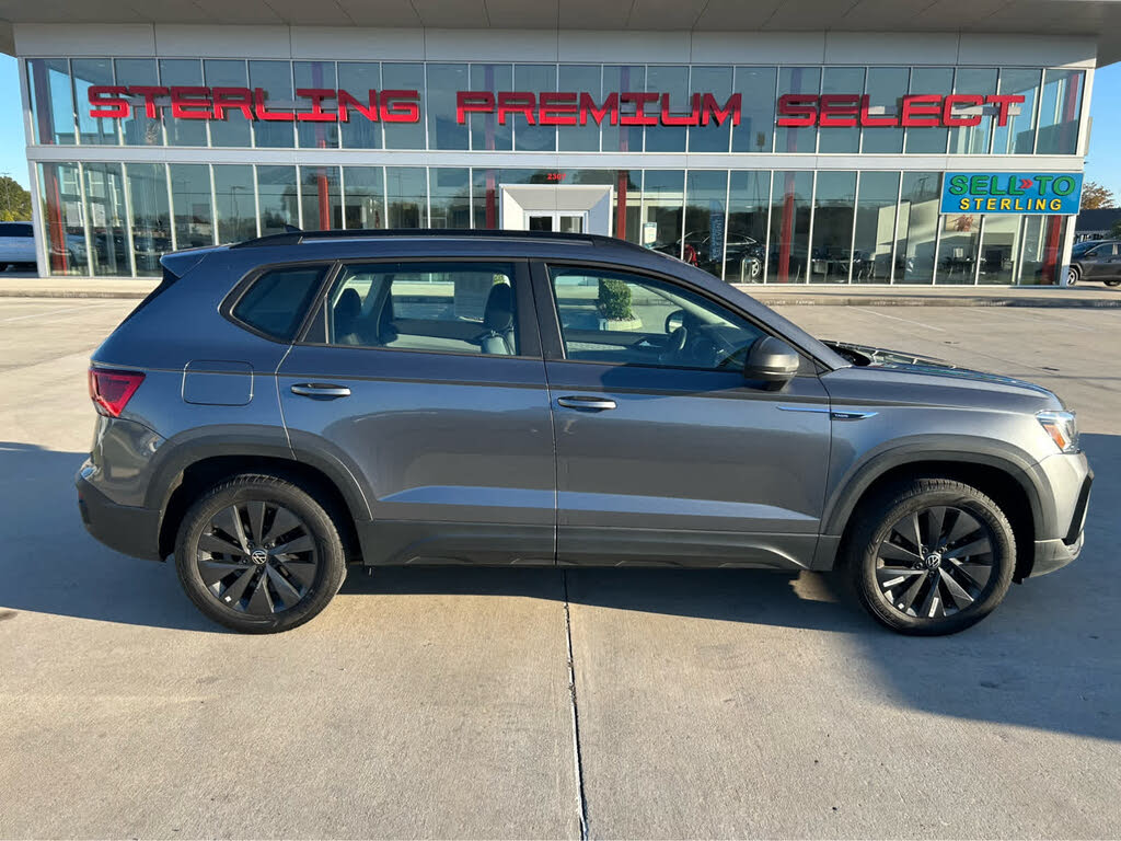 2024 Volkswagen Taos S FWD