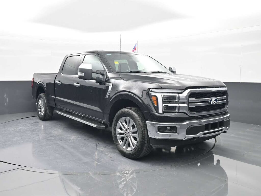 2025 Ford F-150 Lariat SuperCrew 4WD