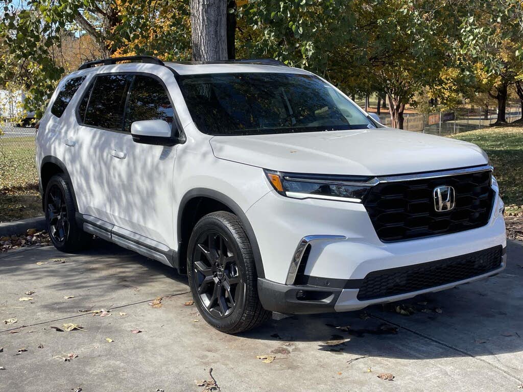 2025 Honda Pilot Touring+ AWD