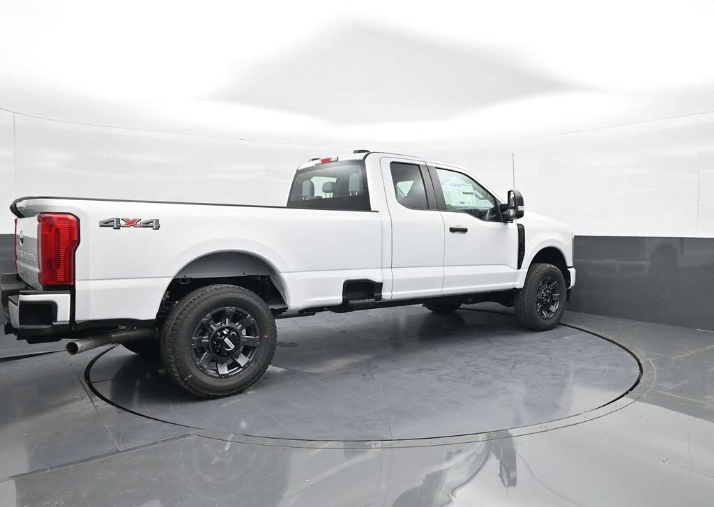 2026 Ford F-350 Super Duty XL SuperCab 4WD