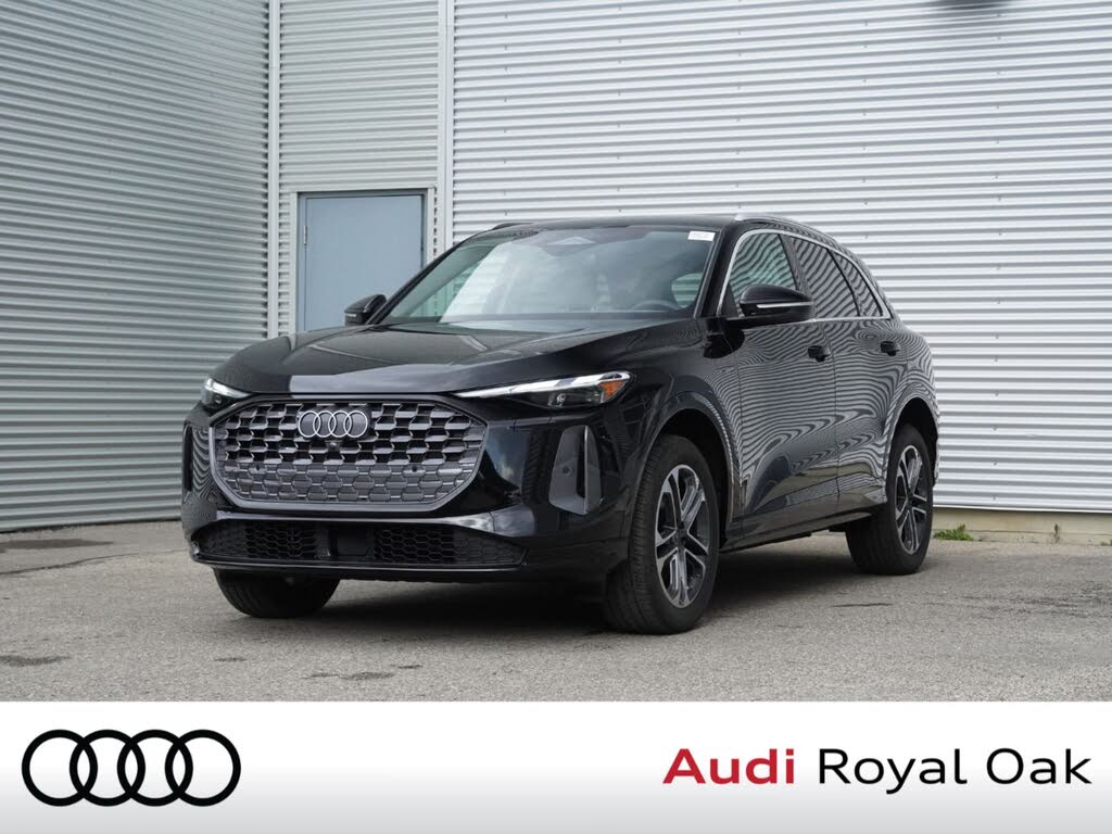 Audi Q5 quattro Premium 40 TFSI 2025