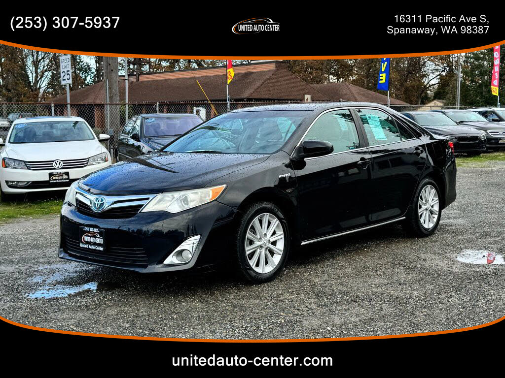 2014 Toyota Camry Hybrid XLE FWD