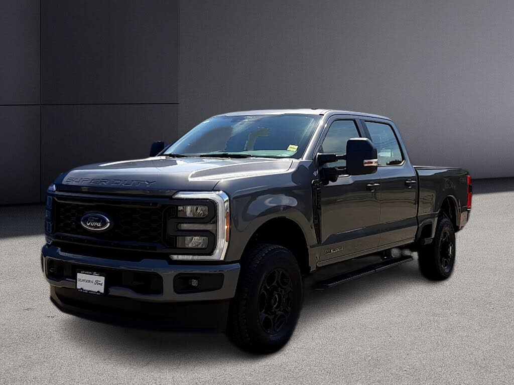 2025 Ford F-350 Super Duty XL Crew Cab 4WD
