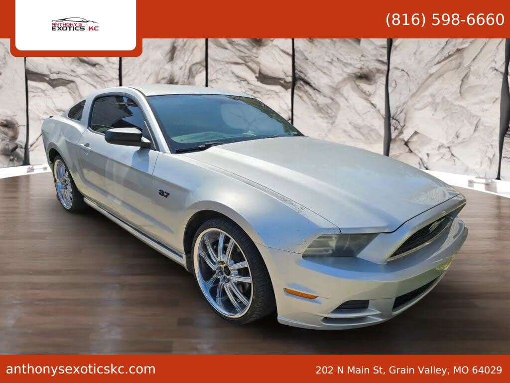 2014 Ford Mustang V6 Coupe RWD