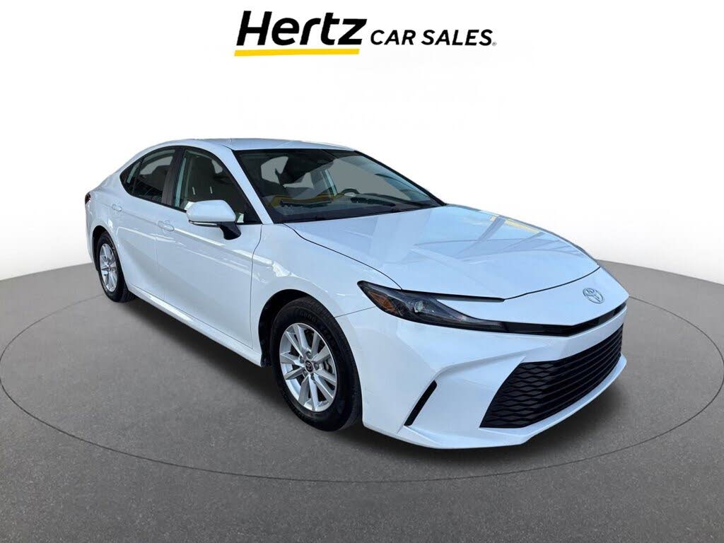 2025 Toyota Camry LE FWD