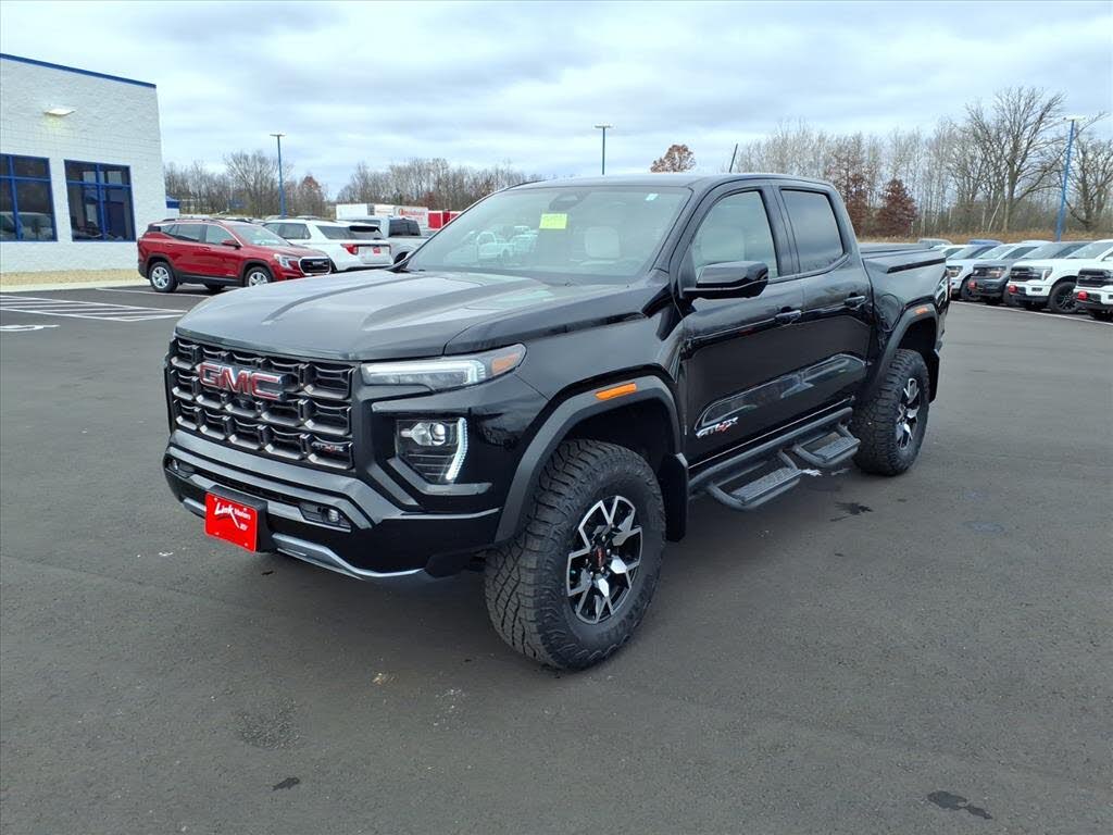 2024 GMC Canyon AT4X Crew Cab 4WD
