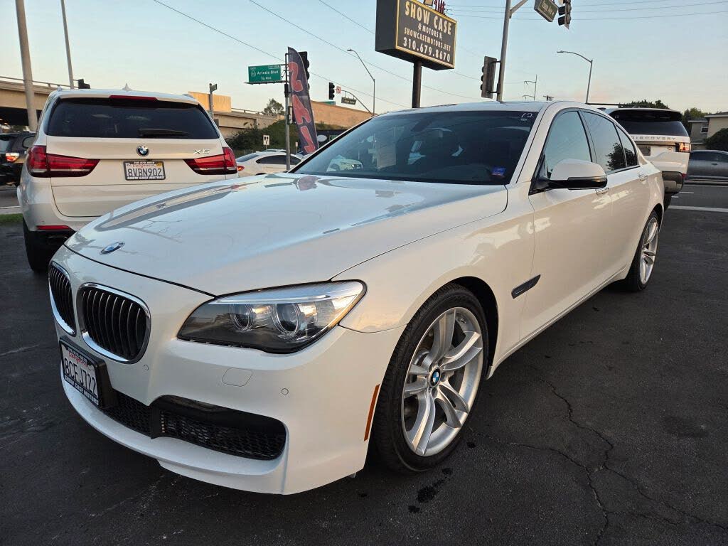 2015 BMW 7 Series 740i RWD